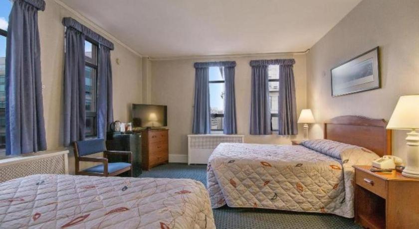 Hotel Harrington 3*