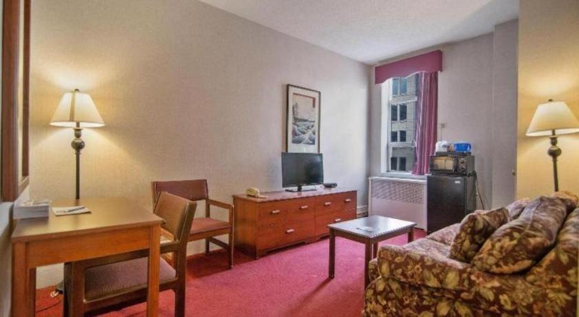 Hotel Harrington 3*